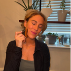 Essana Flow - Väck ett trött ansikte till liv